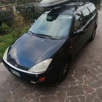 Ford Focus 1.6 s.w. benzina