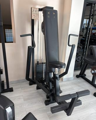 Macchina Chest Press Technogym Professionale