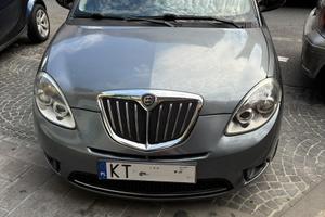 Lancia ypsilon gpl passaggio incluso