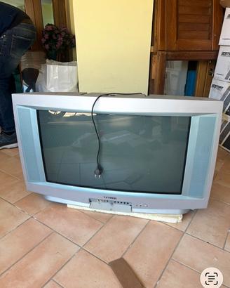Televisione Sony 32”