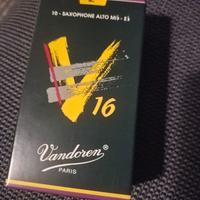 ance sax contralto vandoren v16 2.0 (8 pezzi)