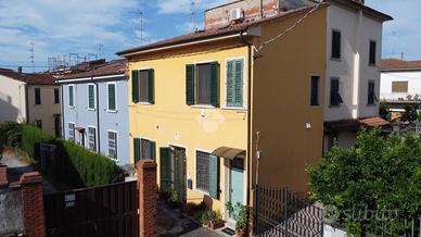3 LOCALI A PISTOIA