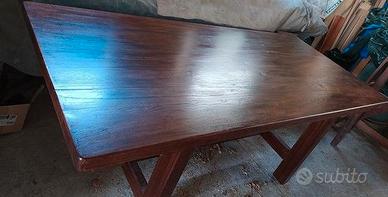 tavolo in legno artigianale