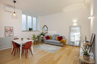 2 LOCALI RISTRUTTURATO A NUOVO