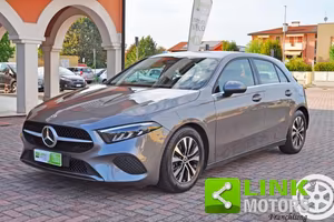 MERCEDES-BENZ A 180 d Automatic Advanced