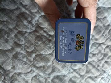 Scatola in latta Leone Olimpiadi 2006