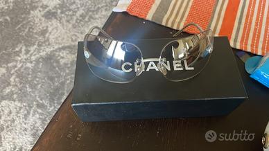 Occhiale chanel molto chic