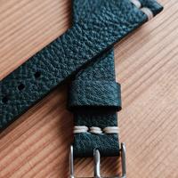 cinturino artigianale in pelle per orologio 