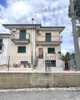 CASA SEMINDIPENDENTE A PIETRADEFUSI