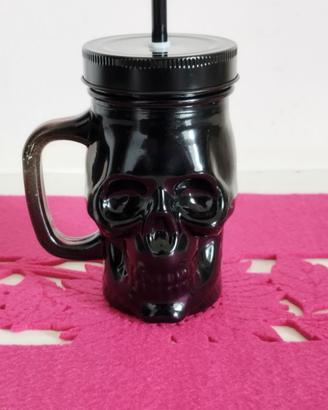 Boccale Teschio in Vetro Nero con Coperchio