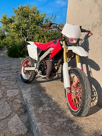 HM 50