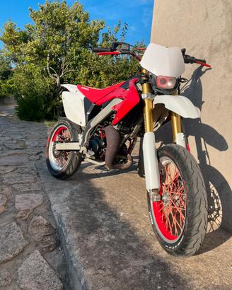 HM 50