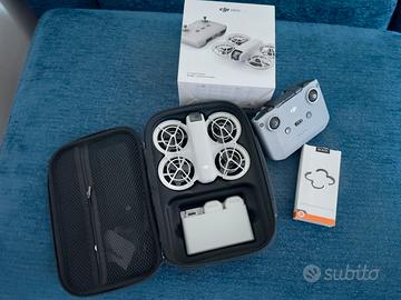 DJI NEO Fly More Combo con Care Refresh attiva