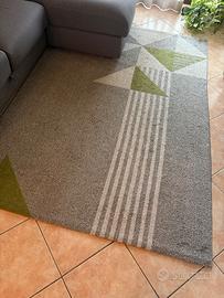 Tappeto disegno geometrico