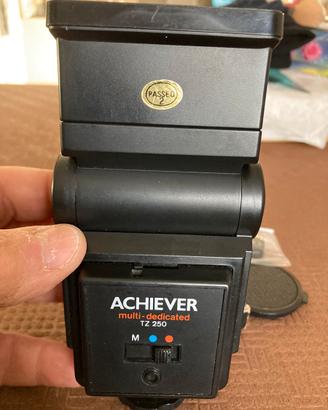 Flash a marchio Avhiever