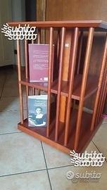 Libreria da tavolo o da terra