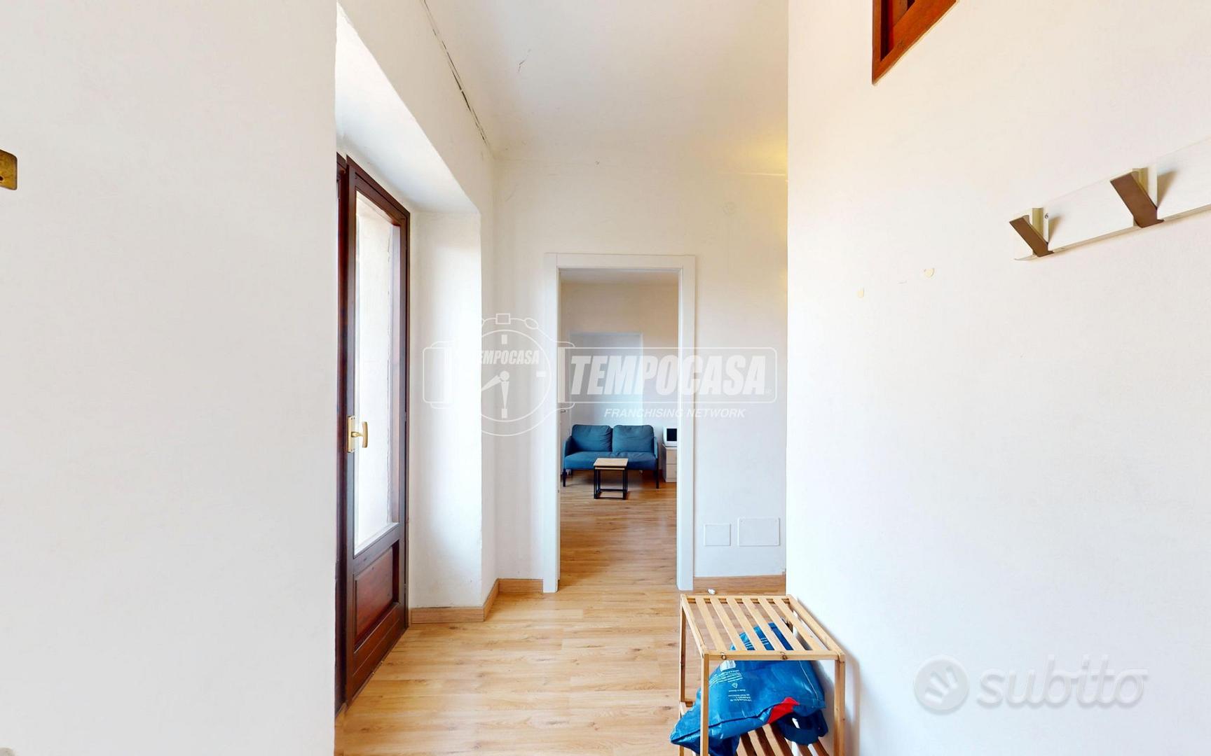 4 LOCALI RISTRUTTURATO IN ZONA CENTRALE! - Vista 4
