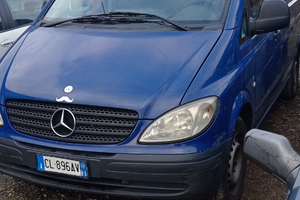 Vito Mercedes 3posti