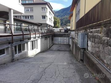Garage / Box / Posto auto - Tione di Trento