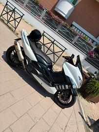 Yamaha T max