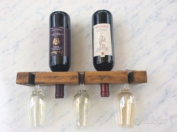 Mensola portabottiglie e calici