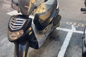 SYM 200HD economico