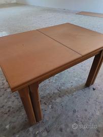 TAVOLO DI LEGNO ARTIGIANALE+ 6 SEDIE