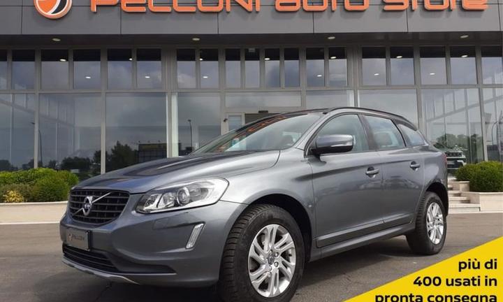 Volvo XC60 D4 AWD Geartronic 1°PROP - GARANZI...