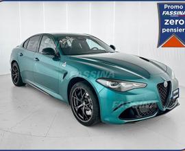 Alfa Romeo Giulia 2.9 T V6 AT8 Quadrifoglio 520CV