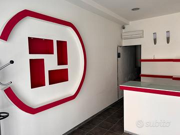 Grazioso negozio situato nel Centro Storico