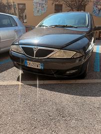 lancia ypsilon 2003