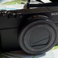 Fotocamera Sony RX100 III perfetta 20MP