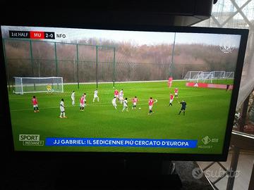 Smart TV Hitachi 32" Led a 70€ con presa  Scart