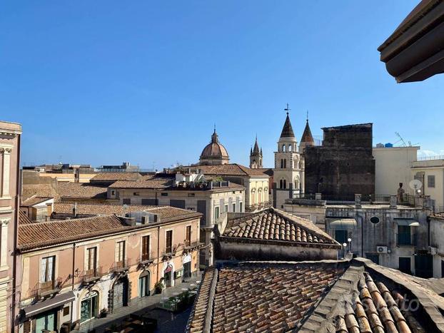 Palazzetto + Terrazza (Corso Umberto)