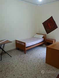 2 singole in zona università