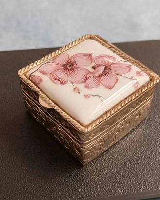 Scatolina vintege porcellana 