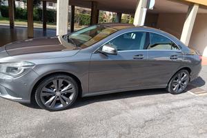 Mercedes cla 200