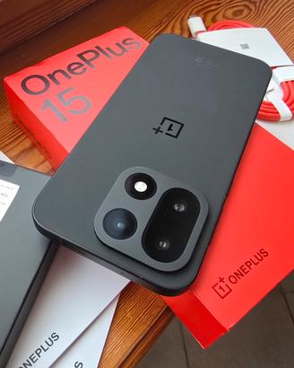 OnePlus 15 Nero 512GB  / 16 GB RAM 