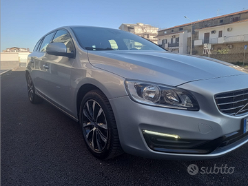 Volvo v60 d3 cc 2000/cv 150/automatico