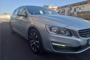 Volvo v60 d3 cc 2000/cv 150/automatico