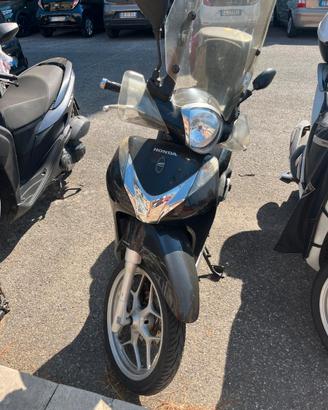 Honda sh125