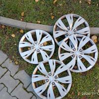 4 Copricerchi da 15" originali Peugeot 208