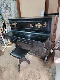 Pianoforte verticale d'epoca con sgabello