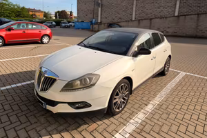Lancia Delta 1.6 MJT Oro - Distribuzione Nuova