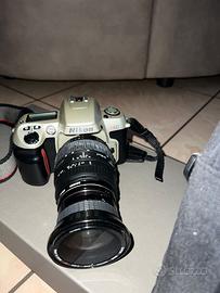Nikon N60 Reflex Analogica con Obiettivo E Flash