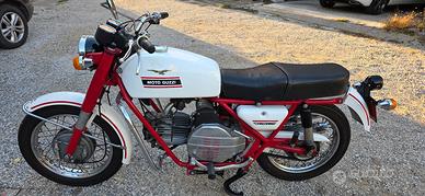Moto Guzzi Nuovo Falcone 500