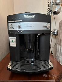 Macchina caffe Magnifica Delonghi