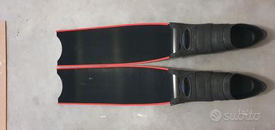 Pale in vetroresina leaderfins abyss