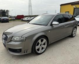 AUDI A4 1.9 TDI 130 CV