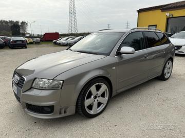 AUDI A4 1.9 TDI 130 CV